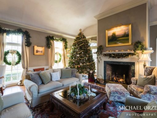Countryside Venue Christmas Livingroom
